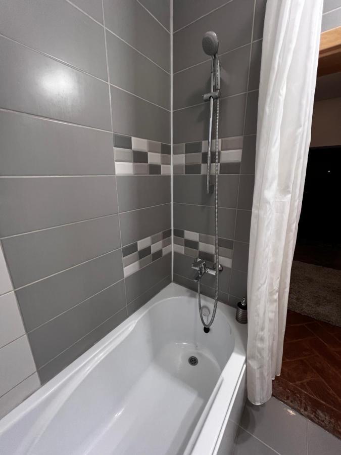 Eden Garden Apartment บราชอฟ ภายนอก รูปภาพ