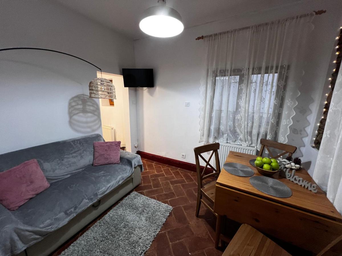 Eden Garden Apartment บราชอฟ ภายนอก รูปภาพ